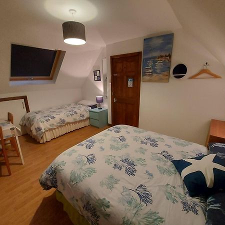 Chezzas Homestay Poole Exterior foto